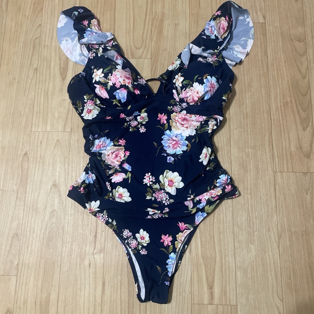 Cupshe Floral One Piece Swimsuit - Navy and Pink